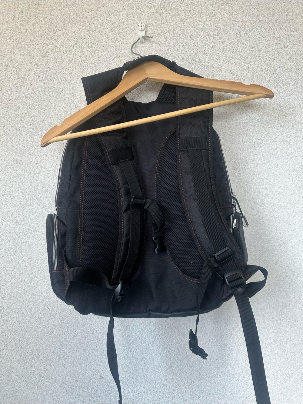 TaylorMade Performance Backpack - Picture 5 of 9